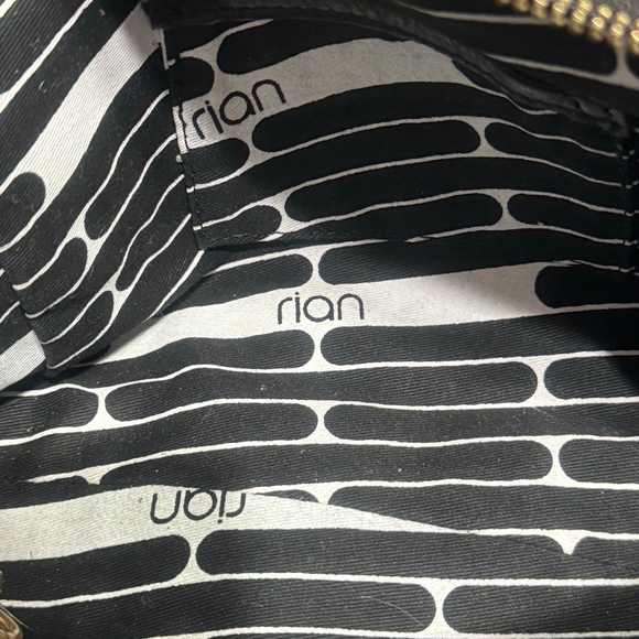 Rion Black Leather Crossbody Bag Gold Hardware Textured Front Zip Shoulder Purse - Picture 9 of 11